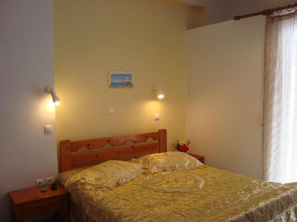 Vakhos Hotel Naxos City Стая снимка